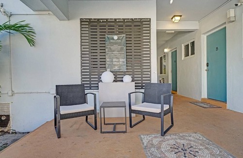 North Beach Apartamento | Coastal Studio by Hollywood Beach Boardwalk