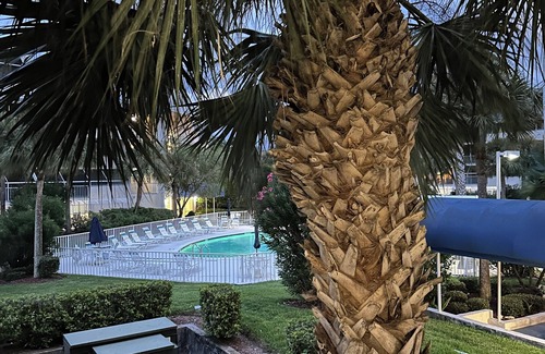 New Port Richey Condominio | Coastal Vibes in New Port Richey, FLA. Waterfront , sunsets free.