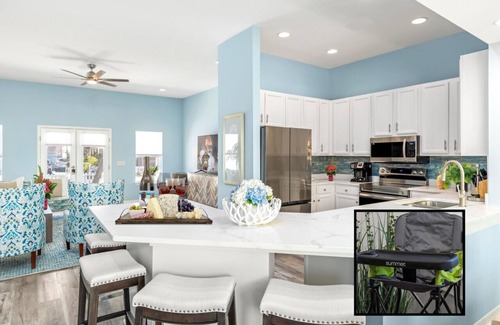 Clipper Cove Apartamento | Pool, 4 min walk to Crystal Beach, Luxe home!