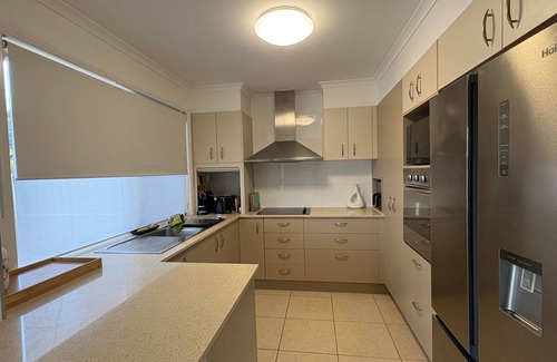 Caloundra Apartamento | 'Coasterly' Osterley AVE Unit 1