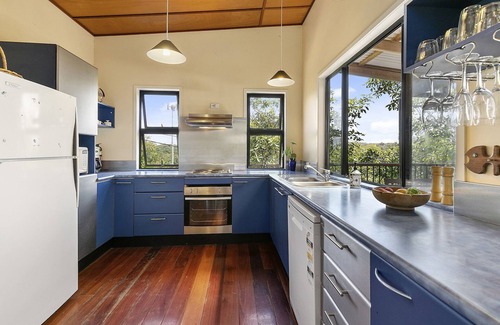 Point Lookout Casa | Straddie Beach Style House