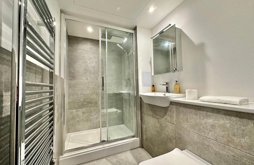 Nailsea Apartamento | Coates House by Guestz