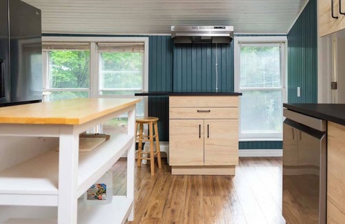 Tay Valley Cabina | Cobblestone 2-Bedroom Cottage #5 "Loft"