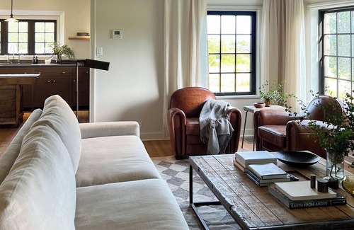 Ferndale Casa | Cobblestone cottage