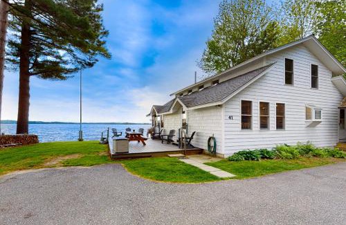 Winthrop Casa | Cobbossee Hideaway