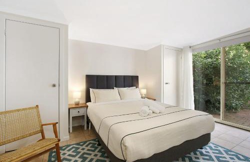 Bright Casa | Cobden & Wills