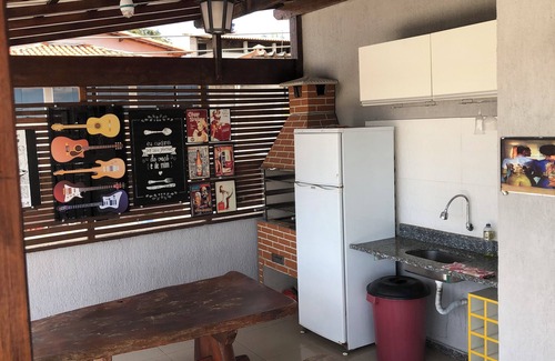 Belo Horizonte Casa | Cobertura Aconchegante Santa Luzia, Área de Churrasqueira, Totó e pet Friendly