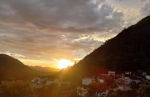 Domingos Martins Casa | Cobertura das Montanhas
