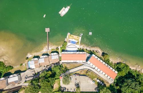 Caieira Apartamento | Cobertura de frente para mar!