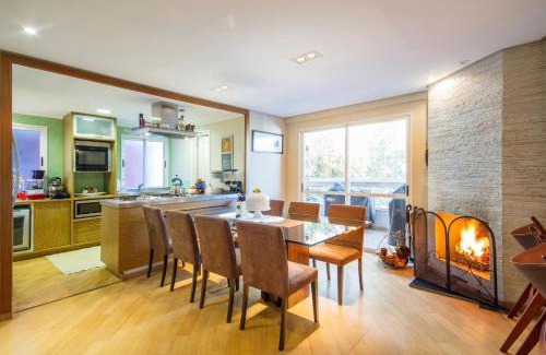 Capivari Apartamento | Cobertura gourmet duplex luxo 6 min andando Baden Baden