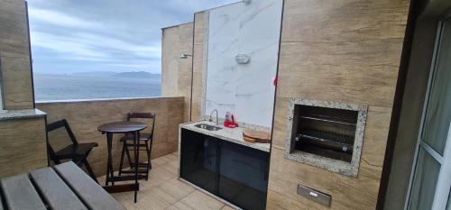 Conceicao de Jacarei Apartamento | Cobertura Porto Real Suítes Mangaratiba - Vista Mar