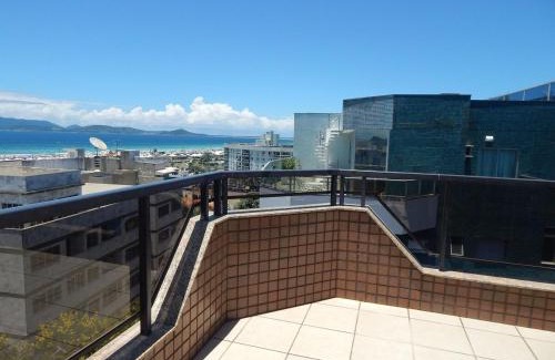 Centro Apartamento | Cobertura Triplex com vista cinematográfica na feirinha e com churrasqueira