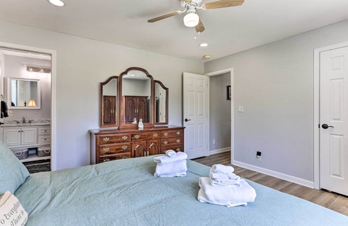 Narrowsburg Casa | Cochecton Getaway w/ Pool Table + Fire Pit!