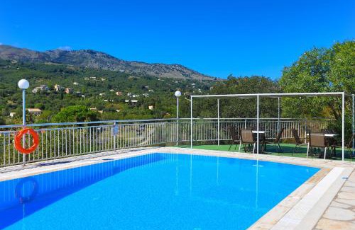 Petaleia Apartamento | Cochelli Upper Pool Walk to beach AC WiFi