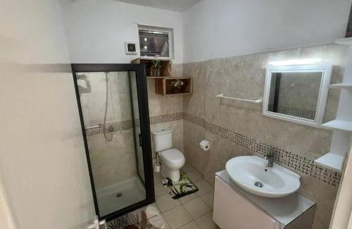 Pereybere Apartamento | Coco Apartment - 3 Bedroom Ground floor - Namaste lounge