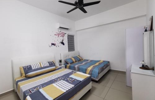 Sitiawan Apartamento | Coco HomeStay 旅人の家@The Venus Sitiawan Perak