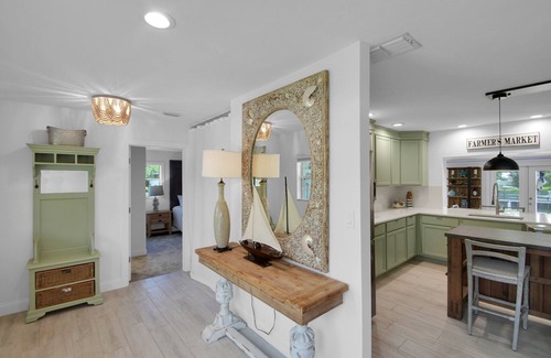 North Naples Casa | Coco River House~4 Bedroom/2 Bath on Canal w/Gulf Access in Naples,FL!