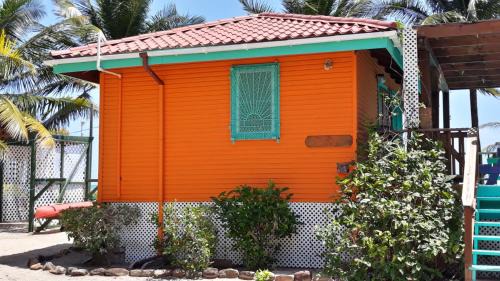 Surfside Hotel | Coco's Beachfront Cabanas