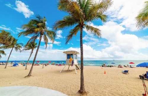 Poinsettia Heights Apartamento | CocoBay 2BR Condos Near Beach, Galleria Mall, Wilton Manors, Cruise Port