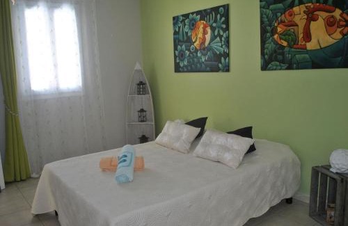 Pointe du Bout Apartamento | CoCoKreyol - " GRENADINE "