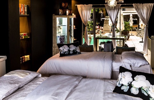 Hartbeespoort Casa | Cocomo Guesthouse, Spa and Conference Centre