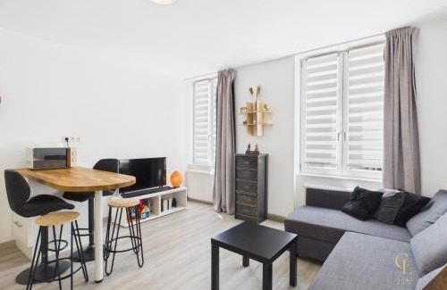 Mulhouse Apartamento | Cocon Blanca- 1er étage prox centre Mulhouse
