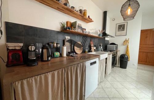 Rochefort Casa | Cocon Bleu - Maison idéalement située avec jardin