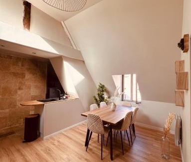 Joigny Apartamento | Cocon Bohème & Travertin