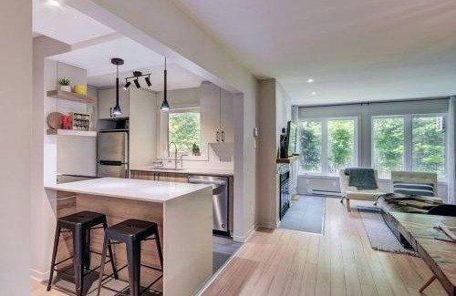 Mont-Tremblant Apartamento | Cocon ensoleillé au coeur de Mont-tremblant