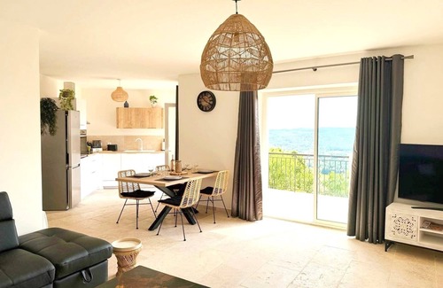 Callian Casa | Cocon La Belle Vue, vue Imprenable, Coeur Village