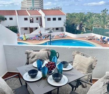 San Eugenio Apartamento | Coconut Apartament in Garden City