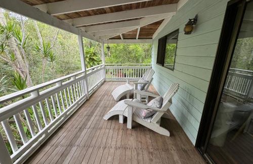 Cooloola Cove Casa | Coconut Cottage Bush Retreat- Pet Friendly