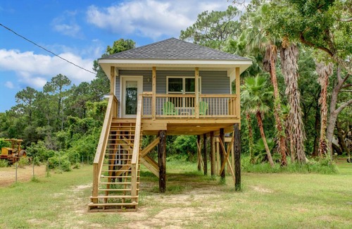 Pass Chateau Harbor Casa | Coconut Cottage - Feel like you are sleeping in a treehouse! Bikes included - close to bike trail home