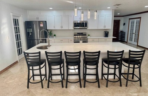Coconut Creek Casa | Coconut Creek Poolside Retreat