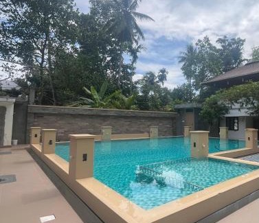 Kuzhuppilly Casa | Coconut Garden