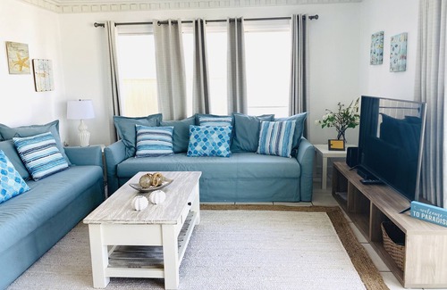 Melbourne Beach Cabaña | Coconut - Oceanfront Beach Cottage