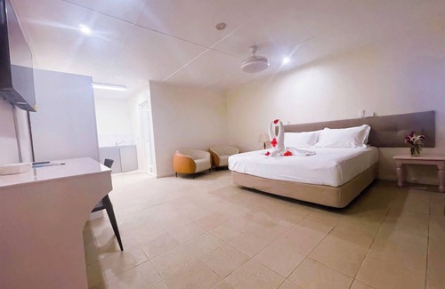 Port Vila Hotel | Coconut Palms Resort & Diamond Casino