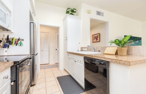 Ko Olina Condominio | Coconut Plantation 1222-2: Tropical Villa w/ Lanai & Pool Access