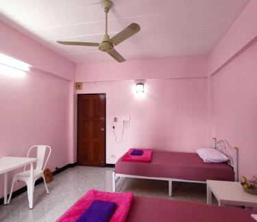 Khlong Tan Nuea Apartamento | Coconut Room Love&Light 2km to AirportTrain BTS-ThongloEkamai