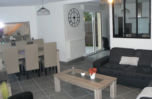 Cherbourg-en-Cotentin Casa | VILLA DE COCOONING CON JARDÍN MUY BRILLANTE CON WIFI CERCA DEL MAR