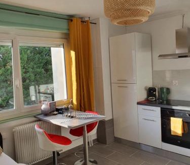 Mulhouse Apartamento | CocooningSpace tout équipé + parking privé