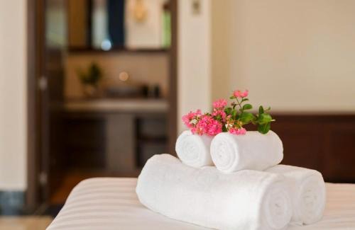 Cam An Hotel | CocoPalm Hoi An River Beach by JM Villas