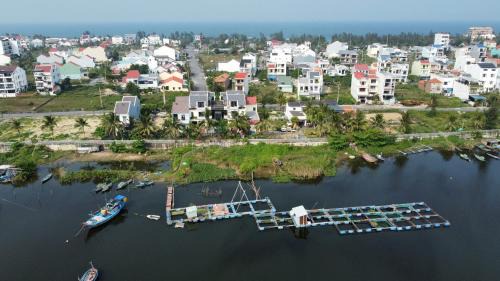 Cam An Hotel | CocoPalm Hoi An River Beach by JM Villas