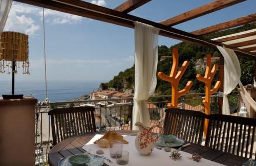 Fiumicello Santa Venere Casa | COCOSEA: Un attico con vista mozzafiato