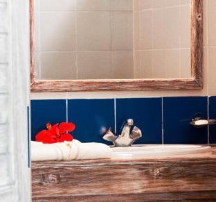 Tombeau Bay Hotel | Cocotiers Hotel – Mauritius