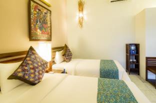 Bitung Cabina | Cocotinos Lembeh a Boutique Dive Lodge