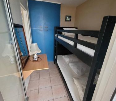 La Grande-Motte Apartamento | Coeur de ville Appartement studio cabine pour 4 personnes N19