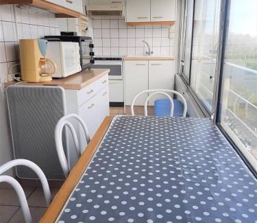La Grande-Motte Apartamento | Coeur de ville Appartement studio cabine pour 4 personnes N19