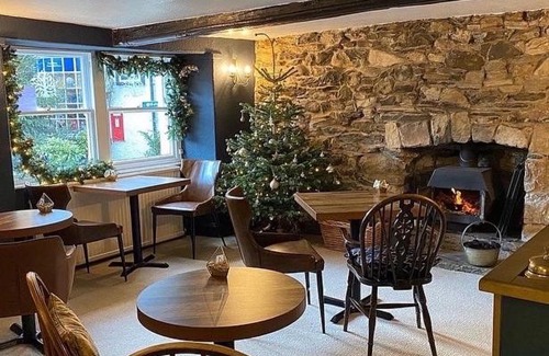 Cartmel Cama Y Desayuno | Coffee & Stays at Cartmel Square