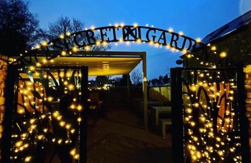 Pontcanna Hotel | CoffiCo Hotel